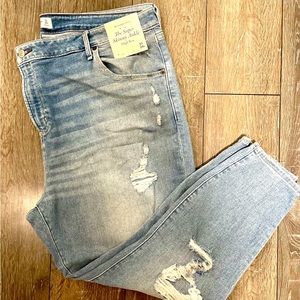 Nwt Abercrombie & Fitch Super skinny high rise ankle 24 short